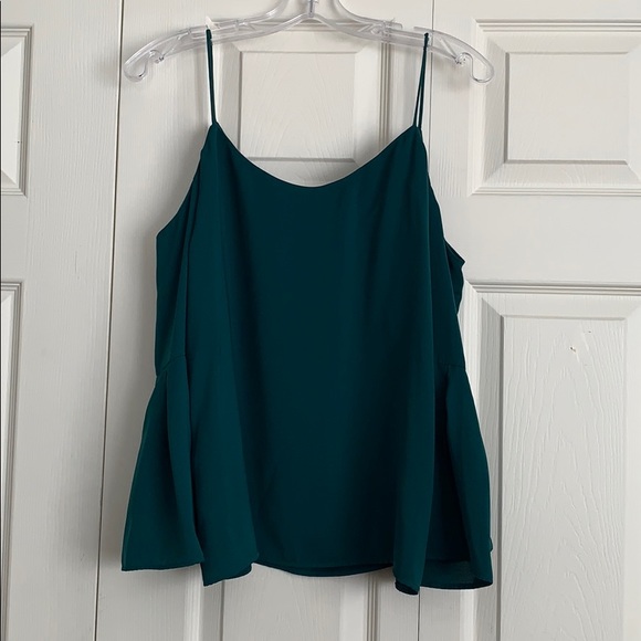 H&M Off the Shoulder Top - Picture 2 of 5